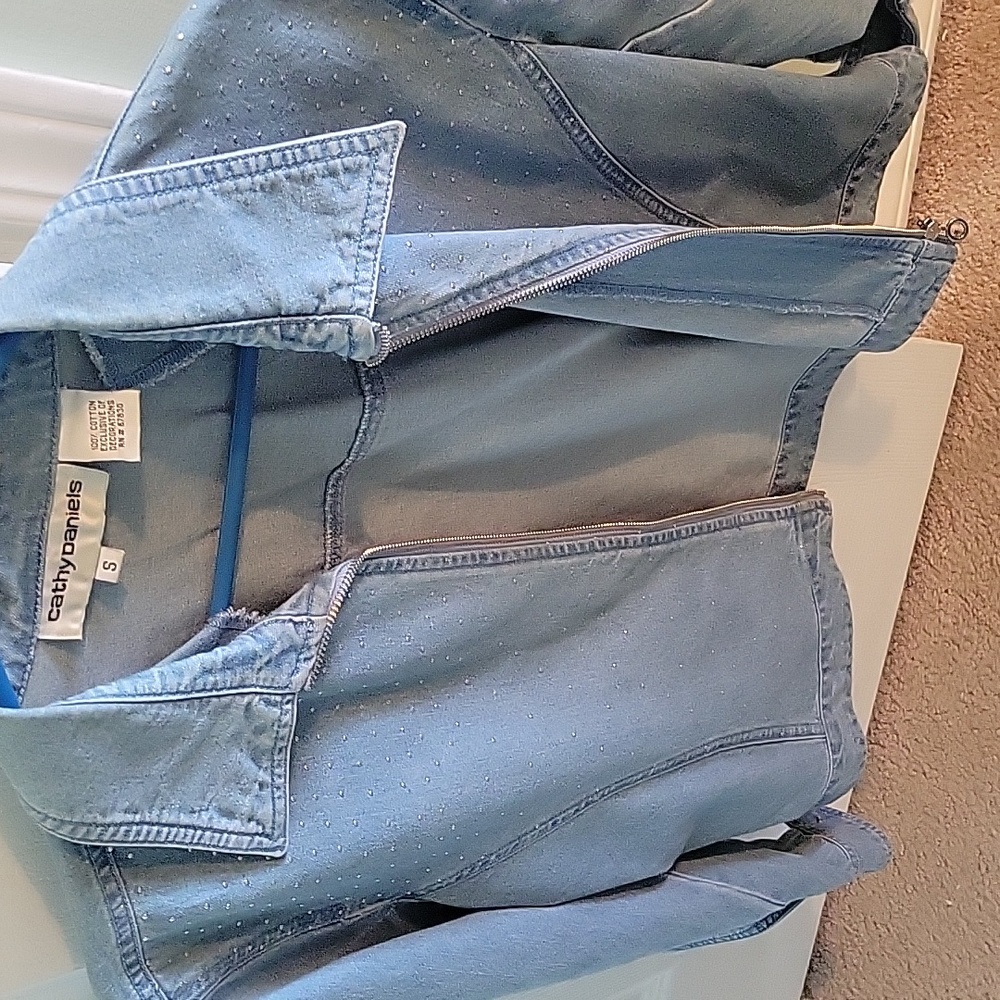 Kathy daniels I small jean jacket with silver stones gently used